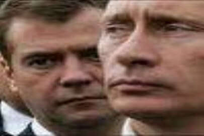 Putin ve Medvedev’e karşı güvende rekor düşüş