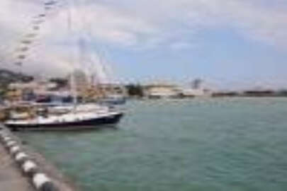 Yalta Ticaret Limanı satılacak
