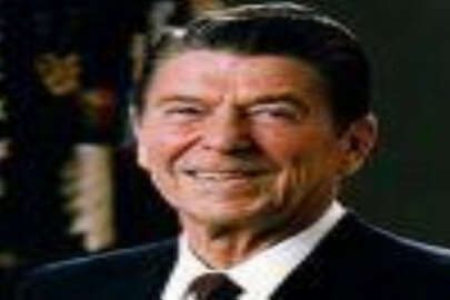 Macaristan'da eski ABD Başkanı Reagan'ın heykeli dikildi