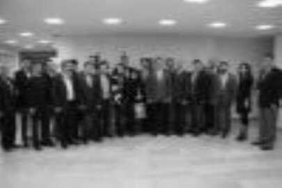 Eskişehirlı işadamları Kırımlı meslekdaşlarıyla br araya geldi (FOTO)