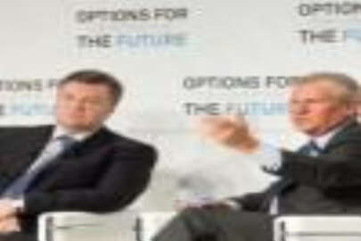 Yanukoviç: "Ukrayna ve Rusya stratejik ortaklığı geliştirecekler"