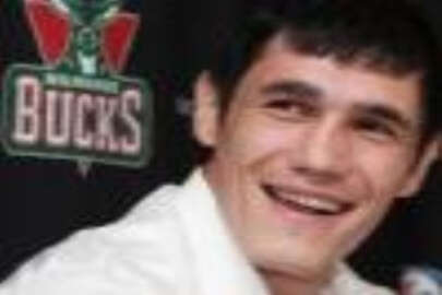 Arsen İlyasov, 45 milyon dolarlık kontrata imza attı