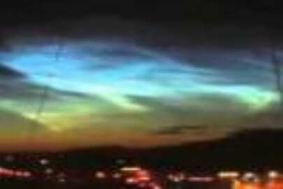 Gökyüzündeki garip ışıklar Çelyabinsk halkını yeniden korkuttu