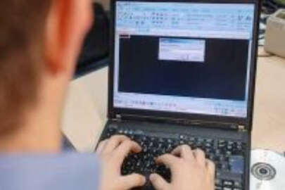 PrivatBank’ın açığını yakalayan programcı iş teklifi aldı