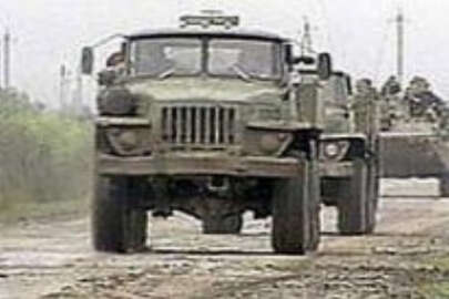 Akmescit tarafına konvoy halinde hareket eden askeri araçlar görüldü