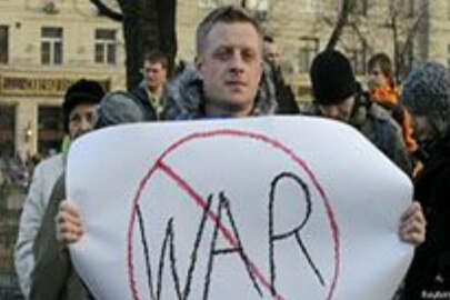 Moskova'da "Barış Marşı" mitingi