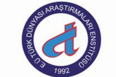 İzmir'de Kırım hakkında 2 konferans yapıldı