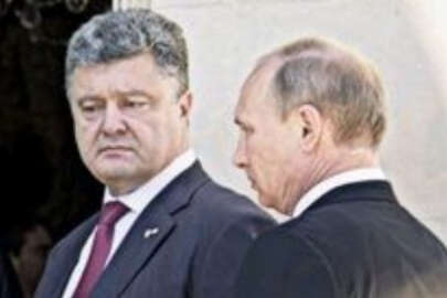 Poroşenko Putin'le telefonda görüştü