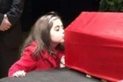 Kırım Tatar asıllı sanatçı Erol Büyükburç’un cenazesi toprağa verildi