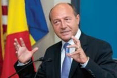 Romanya'nın eski Cumhurbaşkanı Basescu'dan İslâm karşıtı açıklamalar