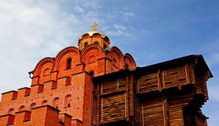 Kiev’in tarihi yerleri. Altın Kapı