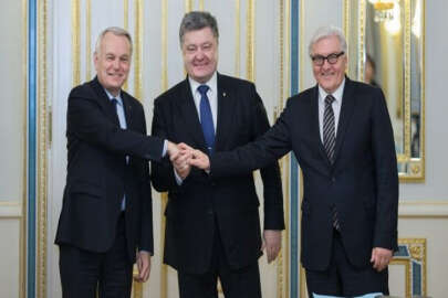 Poroşenko, Almanya ve Fransa Dışişleri Bakanları ile görüştü