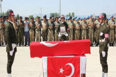 Türkiye şehitlerini uğurluyor