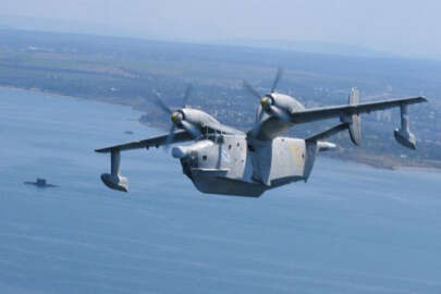 Rus uçakları Kırım’ı bombaladı