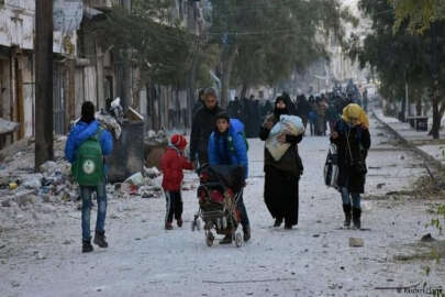 Halep'in doğusundan 100 bin sivil kaçtı