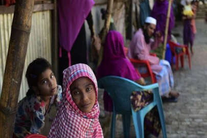 "Arakanlı Müslümanlara tecavüz ve işkence ediliyor"