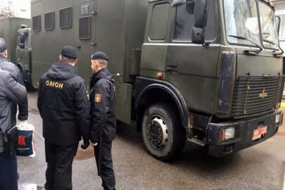 Minsk’teki gözaltılar, protestoların gözlemlenmesini baltalama