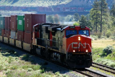 Kazakistan transit taşımacılık için vites arttırıyor