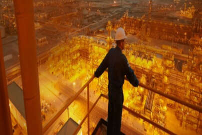 Saudi Aramco'dan 50 milyar dolarlık dev anlaşma