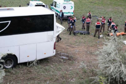 Kalecik'te feci kaza: 8 ölü, 34 yaralı