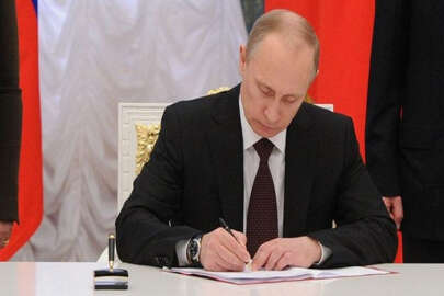 Putin karşı yaptırım kararının süresini uzattı