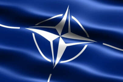 NATO: Erdoğan ve Atatürk'ün fotoğrafını hedef seçen subay atıldı