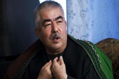 General Dostum, Afganistan'a dönüyor