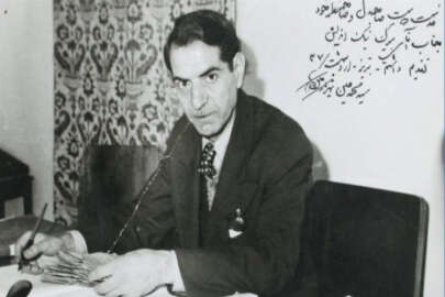 Azerbaycan'ın ünlü şairi Şehriyar, İstanbul Üniversitesi'nde anıldı