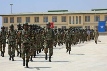 Türkiye'nin Somali'de açtığı askeri eğitim merkezinin ilk mezunları