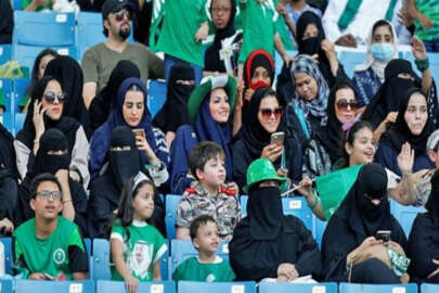Suudi kadınlar ilk kez stadyumda futbol maçı izleyecek