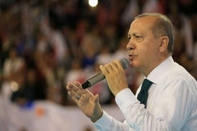 Cumhurbaşkanı Erdoğan: “Bayrağımız gerektiğinde savaşın şahinidir"