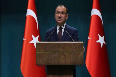 Bekir Bozdağ: "Türkiye Ege'de bir oldubittiye izin vermeyecek"
