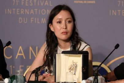 Kazak oyuncu Cannes Film Festivali'nde en iyi kadın oyuncu seçildi