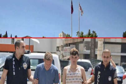 Lefkoşa'da Türk bayrağını indirmeye çalıştılar!