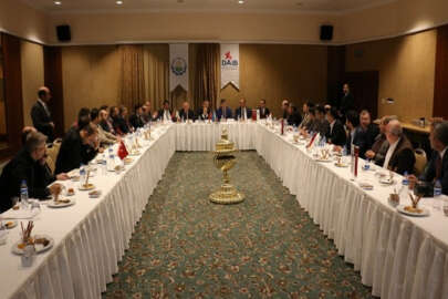 Türkiye-Kazakistan ekonomik ilişkileri Erzurum’da masaya yatırıldı