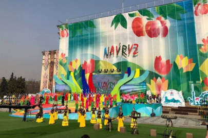 Kazakistan’da Nevruz coşkusu meydanlara sığmıyor