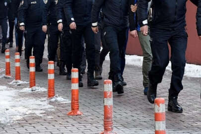 FETÖ'nün TSK yapılanmasına operasyon: 137 şüpheliye tutuklama