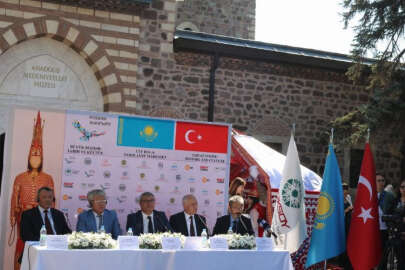 Altın Elbiseli Adam, Ankara'da sergilenmeye başladı