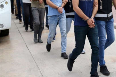 Adana merkezli 7 ilde FETÖ operasyonu