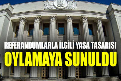 Zelenskiy'in referandumla ilgili yasa tasarısı Parlamentoya sunuldu