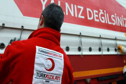 Çobanbeyden El-Bab'a giden Türk Kızılayına ait araca saldırı: 1 şehit 1 yaralı