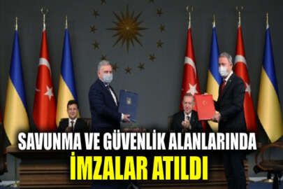 Milli Savunma Bakanı Akar Ukraynalı mevkidaşı Taran ile bir araya geldi