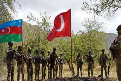 Azerbaycan ordusu, 28 yıl sonra Ermeni işgalinden kurtarılan Laçın'a girdi