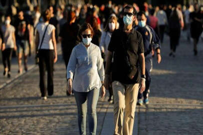 Türkiye normalleşmeye giriyor: Kısıtlamalar ne zaman kalkacak?