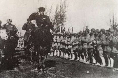 76. yıldönümünde Doğu Türkistan Milli Ordusu'nun kuruluşu