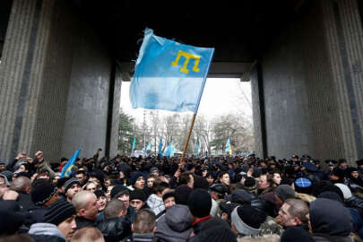 İşgalciler, Kırım'a girmek isteyen Ukrayna vatandaşları için karantina tedbirlerini sertleştirdi