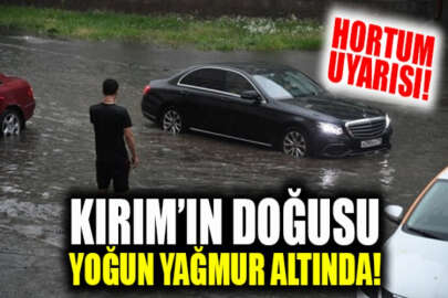 Kırım'ın doğusunda yoğun yağışlar: Evler ve yol su altında kaldı