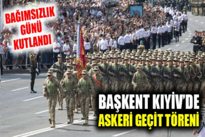 Ukrayna bağımsızlığının 30. yılı vesilesiyle Kıyiv'de askeri geçit töreni düzenlendi