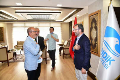 İsmail Gaspıralı Kırım Eğitim ve Kültür Derneği, Pendik Belediye Başkanı Ahmet Cin'i ziyaret etti