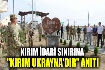 Kırım idari sınırına, "Kırım Ukrayna'dır" yazılı granitten kalp sembolü dikildi
